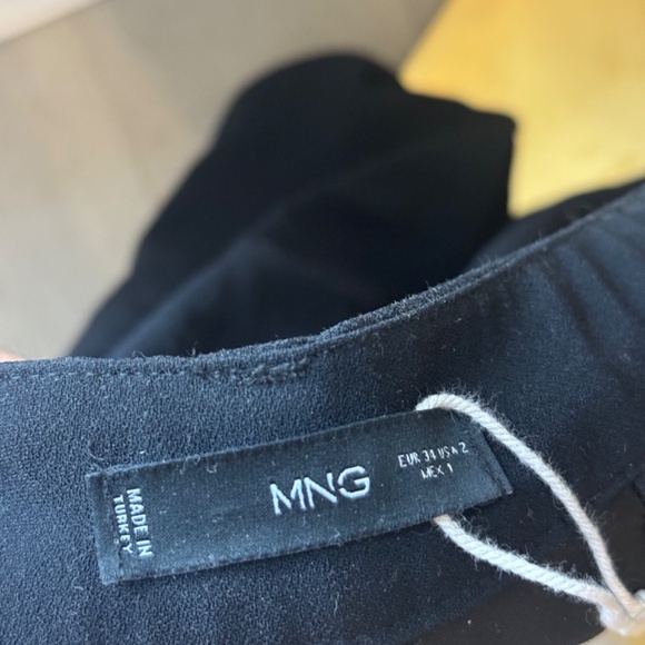 Mango Straight Trousers with Openings Black - Size 2 - Picture 5 of 7